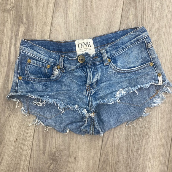 One by one teaspoon shorts - Picture 1 of 7